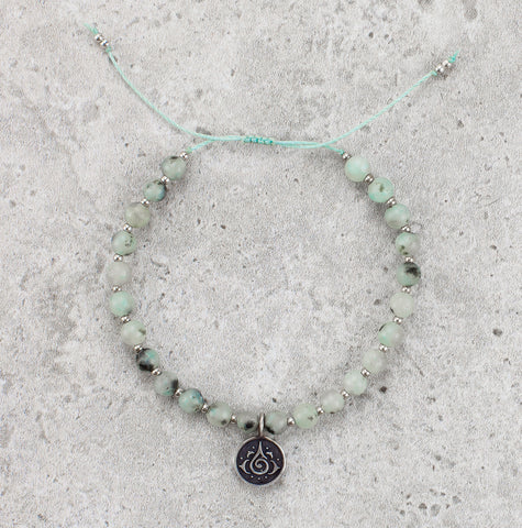 Howlite Bracelet - Calm & Patient