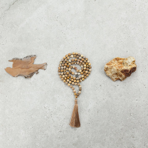 Picture Jasper Mala - Grounded & Creative